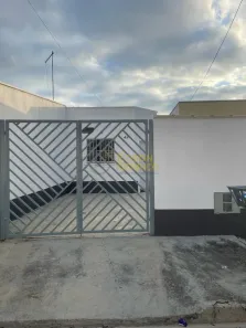 Casa com 2 Quartos à venda, 55m² no Conjunto Habitacional Terra dos Ipês I (Sul), Pindamonhangaba