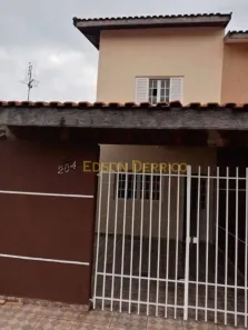 Sobrado com 4 Quartos à venda, 100m² no Residencial e Comercial Cidade Morumbi, Pindamonhangaba