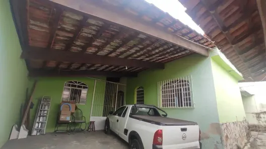 Casa com 3 Quartos à venda, 100m² no Veneza, Ribeirão das Neves
