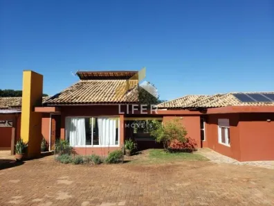 Fazenda/Sítio com 4 Quartos à venda, 240m² no Sousas, Campinas