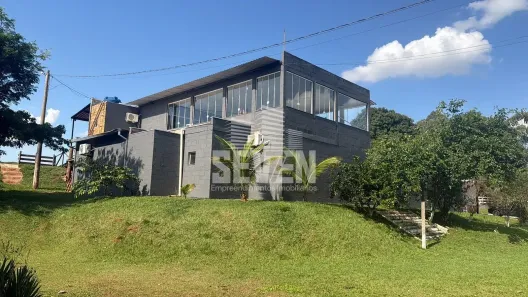 Fazenda/Sítio com 3 Quartos à venda, 10m² no Área Rural de Jacuba, Arealva
