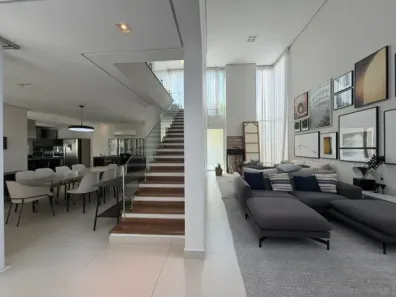 Casa de Condomínio com 3 Quartos para alugar, 310m² no Cidade Santos Dumont, Jundiaí