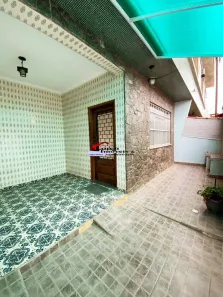 Sobrado com 3 Quartos à venda, 90m² no Vila São Jorge, São Vicente