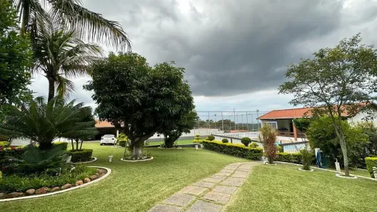 Fazenda/Sítio com 3 Quartos à venda, 2000m² no Apotribu de Cima, Itu