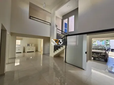 Casa de Condomínio com 3 Quartos para alugar, 225m² no Esperança, Londrina