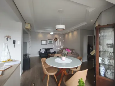 Apartamento com 2 Quartos à venda, 75m² no Coqueiros, Florianópolis