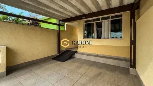Sobrado com 3 Quartos à venda, 220m² no Vila Mangalot, São Paulo