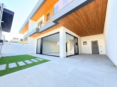 Sobrado com 3 Quartos à venda, 182m² no Balneario Eliana, Guaratuba
