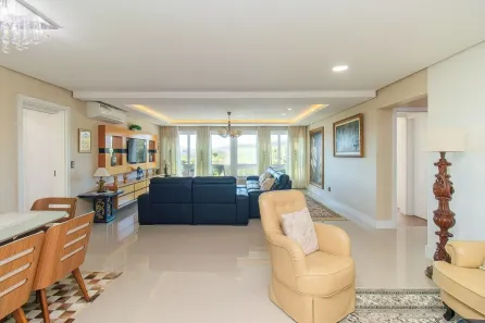 Apartamento com 3 Quartos à venda, 136m² no Partenon, Porto Alegre