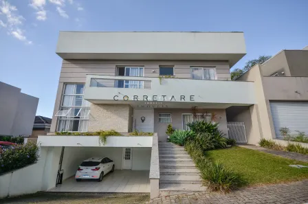 Casa de Condomínio com 5 Quartos à venda, 372m² no São Braz, Curitiba