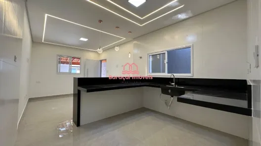 Casa com 2 Quartos à venda, 70m² no Mirim, Praia Grande