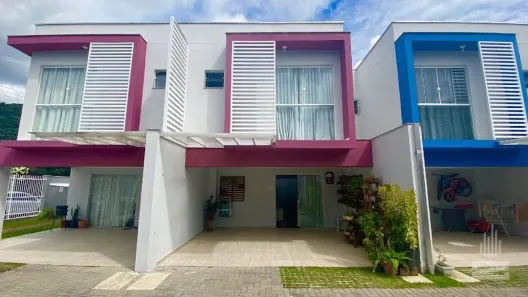 Casa com 3 Quartos à venda, 112m² no Velha Central, Blumenau