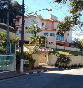 Casa de Condomínio com 5 Quartos à venda, 567m² no Arujázinho I, II e III, Arujá