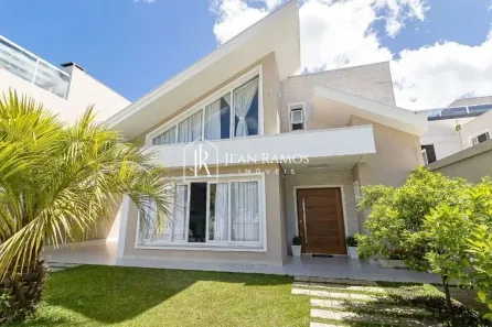 Casa com 4 Quartos à venda, 323m² no Uberaba, Curitiba