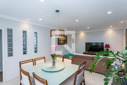 Casa com 4 Quartos à venda, 242m² no Vila Pereira Barreto, São Paulo