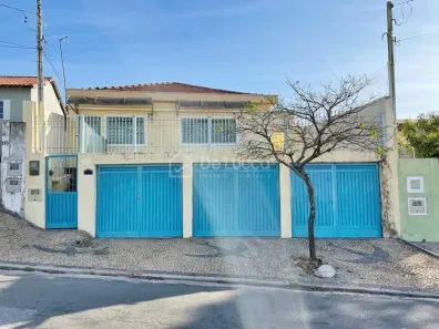 Casa com 3 Quartos para venda ou aluguel, 131m² no Vila Carminha, Campinas