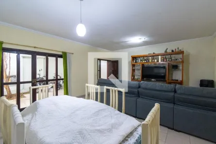 Casa com 3 Quartos à venda, 250m² no Vila Mira, São Paulo