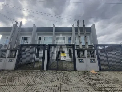 Casa com 2 Quartos para alugar, 70m² no Vila Nova, Joinville