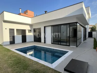 Casa de Condomínio com 3 Quartos à venda, 200m² no Swiss Park, Campinas