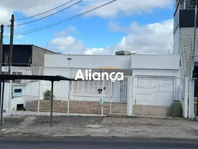 Imóvel Comercial para alugar, 240m² no Passo da Areia, Porto Alegre