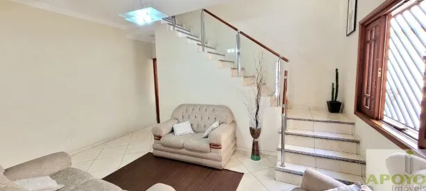Sobrado com 3 Quartos à venda, 358m² no Jardim Jua, São Paulo