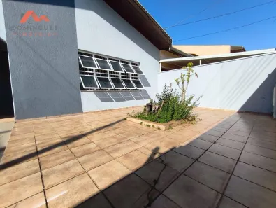 Casa com 3 Quartos para alugar, 236m² no Santa Cruz, Americana