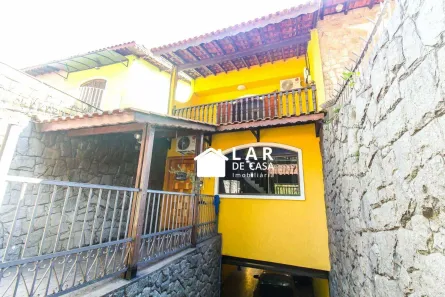 Casa com 2 Quartos à venda, 300m² no Jardim Helian, São Paulo