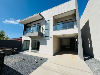 Sobrado com 3 Quartos à venda, 143m² no Pontal do Norte, Itapoá