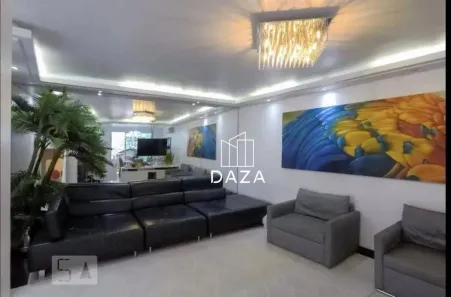 Casa de Condomínio com 3 Quartos à venda, 380m² no Vila Santo Estéfano, São Paulo