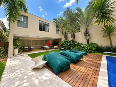 Casa com 4 Quartos para alugar, 561m² no Jardim Paulista, São Paulo