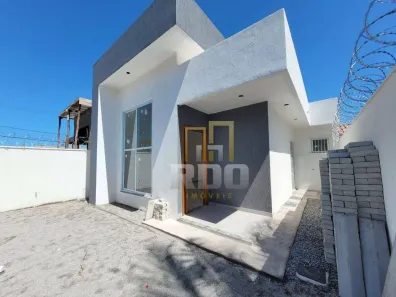 Casa com 2 Quartos à venda, 60m² no Jardim Campomar, Rio das Ostras