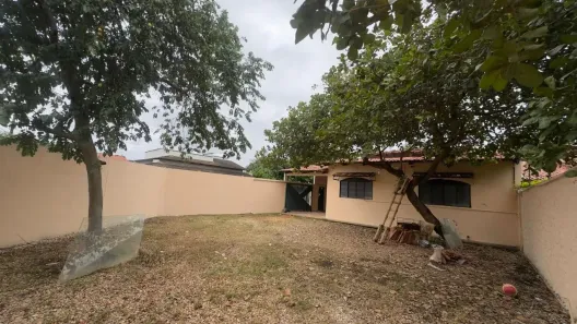 Casa com 3 Quartos à venda, 180m² no Plano Diretor Sul, Palmas