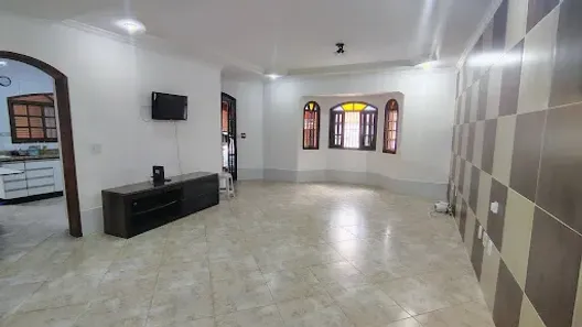 Casa com 4 Quartos à venda, 210m² no Vila Mazza, Suzano