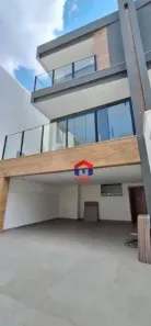 Casa com 3 Quartos à venda, 235m² no Planalto, Belo Horizonte