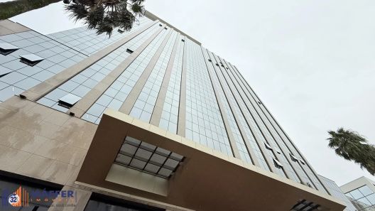 Sala Comercial à venda, 64m² no Praia de Belas, Porto Alegre