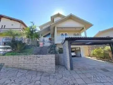 Casa com 4 Quartos para alugar, 440m² no Primavera, Novo Hamburgo