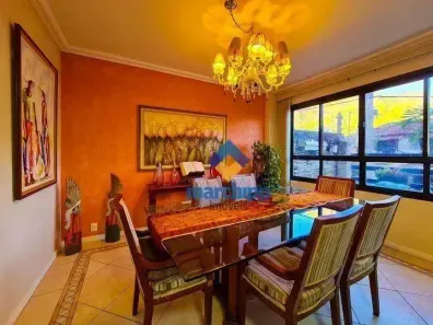Casa com 4 Quartos à venda, 440m² no São Francisco, Niterói