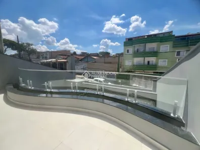 Sobrado com 2 Quartos à venda, 244m² no Vila Scarpelli, Santo André