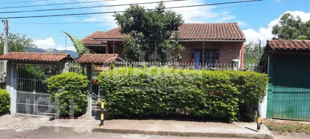 Casa com 3 Quartos à venda, 181m² no Nonoai, Porto Alegre