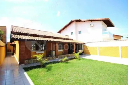 Casa com 3 Quartos à venda, 146m² no Cidade Nova Peruíbe, Peruíbe