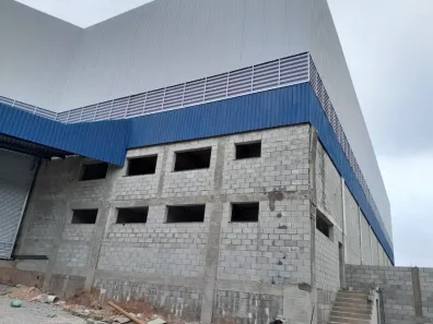 Galpão/Depósito/Armazém para venda ou aluguel, 2000m² no Embu Mirim, Itapecerica da Serra