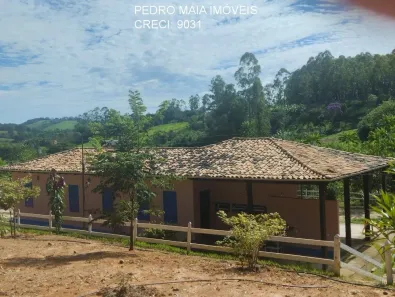 Fazenda/Sítio com 4 Quartos à venda, 350m² no Belo Vale, Belo Vale