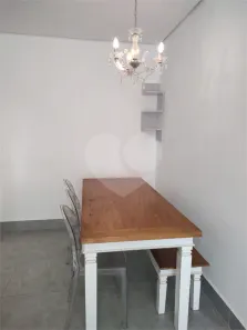 Apartamento com 2 Quartos para alugar, 68m² no Pinheirinho, Vinhedo