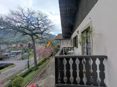 Apartamento com 3 Quartos para alugar, 134m² no Centro, Petrópolis