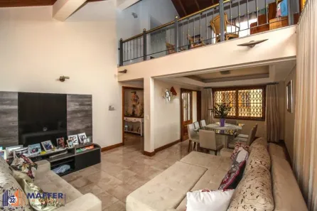 Casa com 3 Quartos à venda, 612m² no Medianeira, Porto Alegre