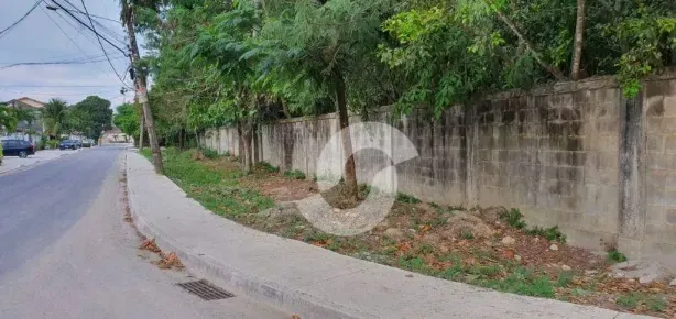 Lote/Terreno à venda, 427m² no Maravista, Niterói