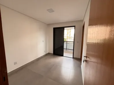 Apartamento com 4 Quartos à venda, 184m² no Martins, Uberlândia