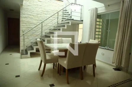 Casa com 3 Quartos à venda, 250m² no Taboão, São Bernardo do Campo