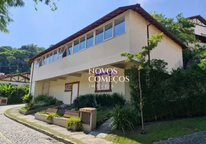 Casa com 3 Quartos à venda, 138m² no Santa Rosa, Niterói