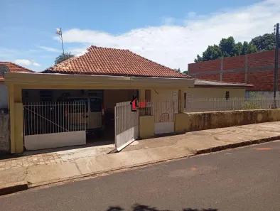 Casa com 3 Quartos à venda, 214m² no , Regente Feijó
